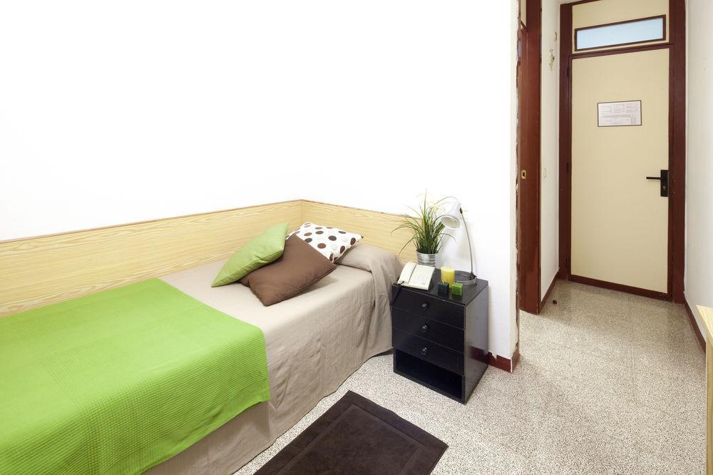 Residencia Universitaria Resa Siglo XXI คุลเยเรโด ภายนอก รูปภาพ
